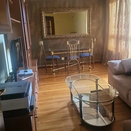 Vivienda Familiar Los Robles Appartement *